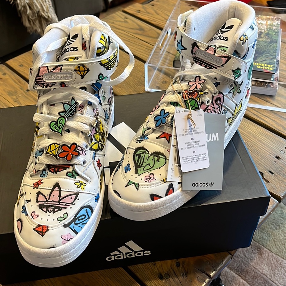 Limited Edition Jeremy Scott Forums